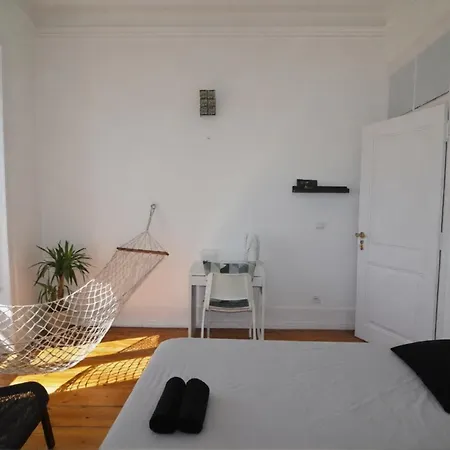 Affittacamere Embassy Arriaga Private Elegance In Stylish Shared Lisbona