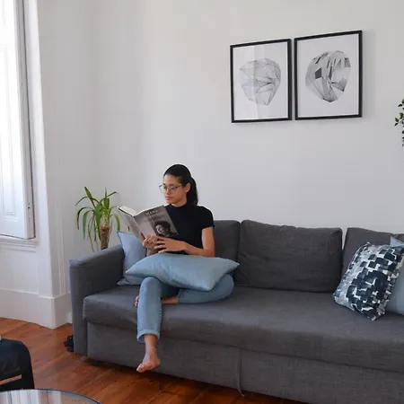 Embassy Arriaga Private Elegance In Stylish Shared Lisbon