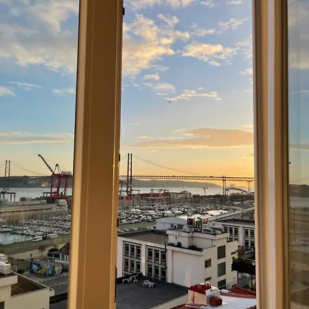 Embassy Arriaga Private Elegance In Stylish Shared