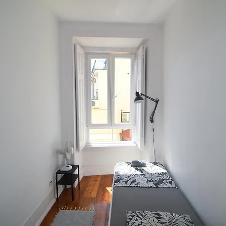 Embassy Arriaga Private Elegance In Stylish Shared * Lisbon