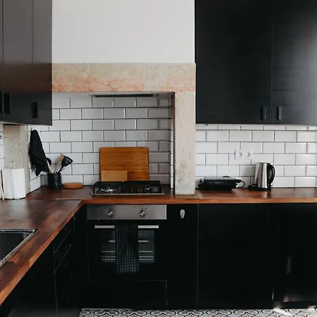 Embassy Arriaga Private Elegance In Stylish Shared Гостьовий будинок *