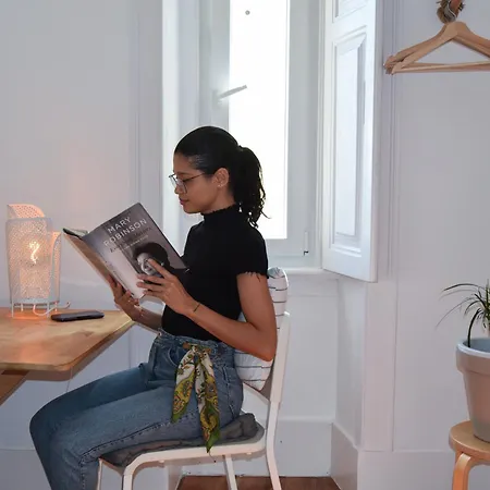 Embassy Arriaga Private Elegance In Stylish Shared Guest house Lisbon